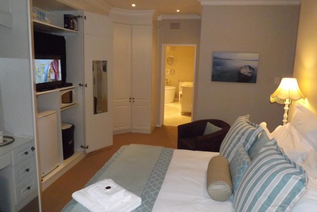 Tiree B&B โจฮันเนสเบิร์ก ภายนอก รูปภาพ