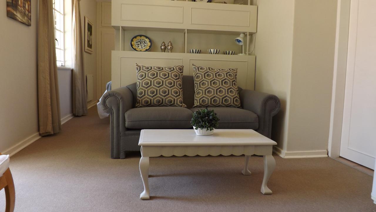 Tiree B&B โจฮันเนสเบิร์ก ภายนอก รูปภาพ